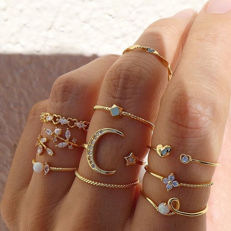 Conjunto de 10 pares de anillos Boho™ en plata y oro, joyas de Rose & Oliver, con detalles elegantes y estilos variados