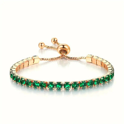 Pulsera Alessia Moreau Rose & Oliver en oro, con acabado brillante y diseño elegante.